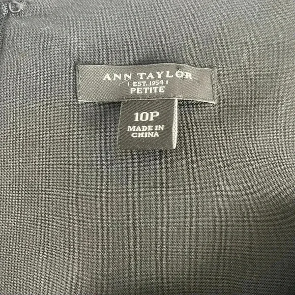 Ann Taylor Petite Black Virgin Wool Sheath Dress 10P EUC 0150 - Picture 8 of 13